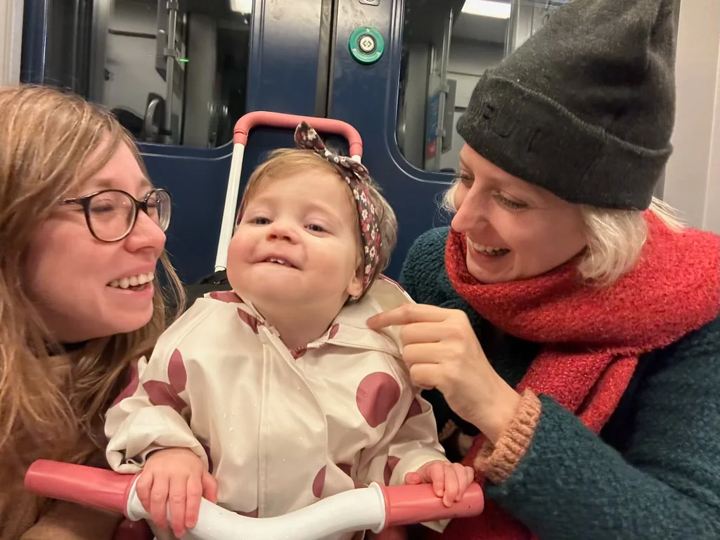 Nora op de metro