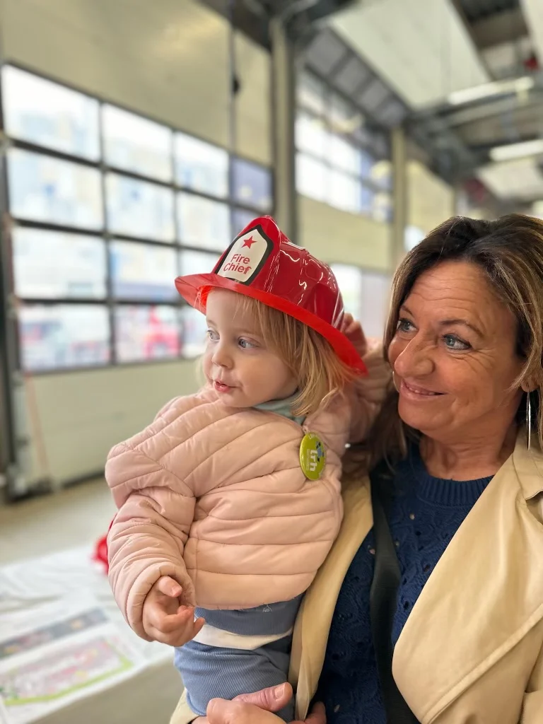 bij de brandweer en politie
